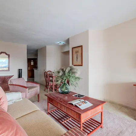 Obsidian Santa Maria Apartment *