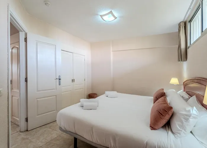 Obsidian Santa Maria * Costa Adeje (Tenerife)